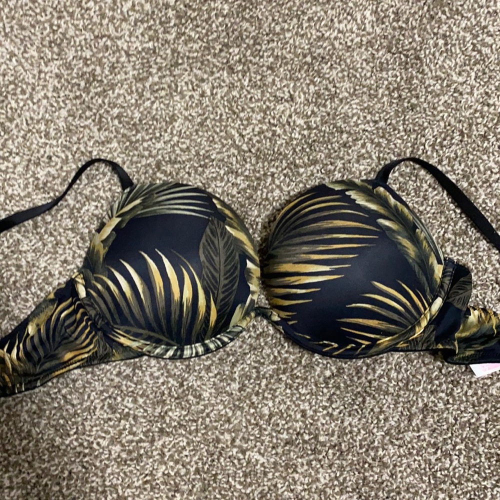 VS Bra